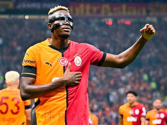 意媒:皇马考虑引进奥斯梅恩 作为本泽马的替代者 意媒:皇马考虑引进奥斯梅恩 作为本泽马的替代者